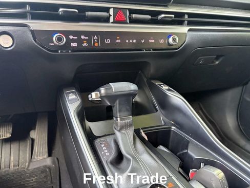 Used 2024 Kia Sorento S AWD/4WD image 15