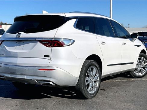 Used 2023 Buick Enclave Premium w/ Experience Buick Package AWD/4WD image 2