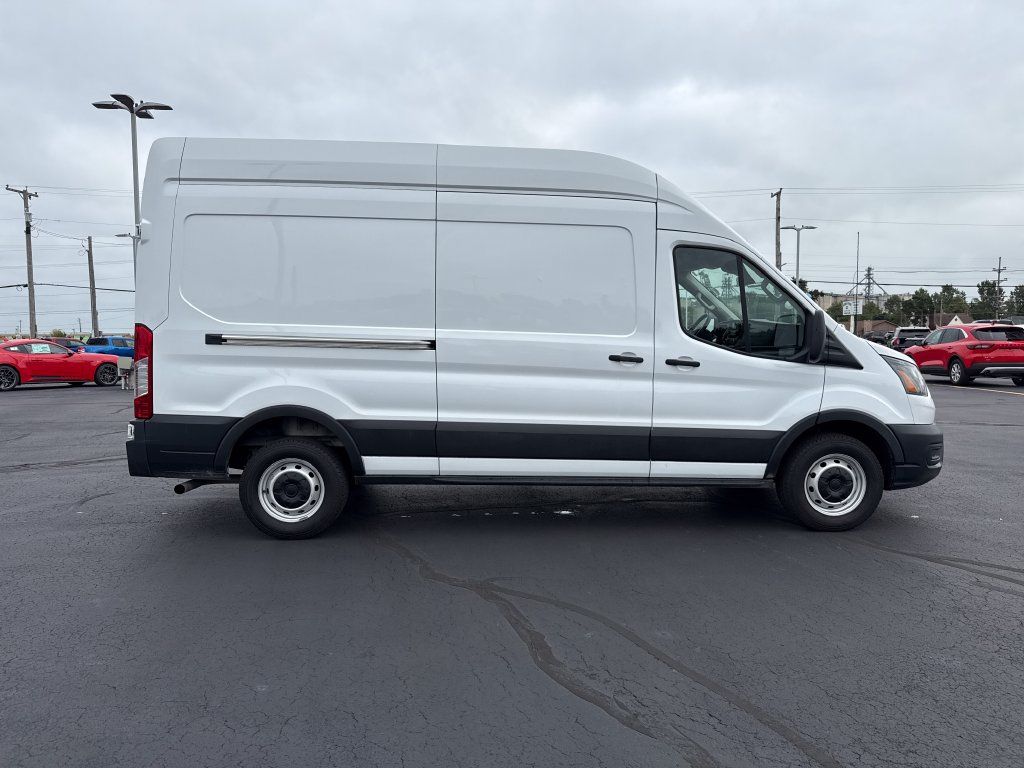 Used 2023 Ford Transit 250 148 High Roof RWD image 8