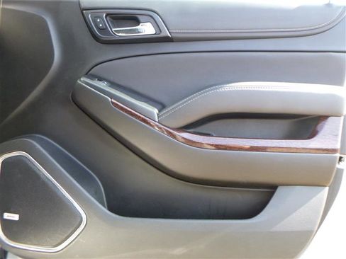 Used 2019 GMC Yukon XL SLT w/ Open Road Package image 23