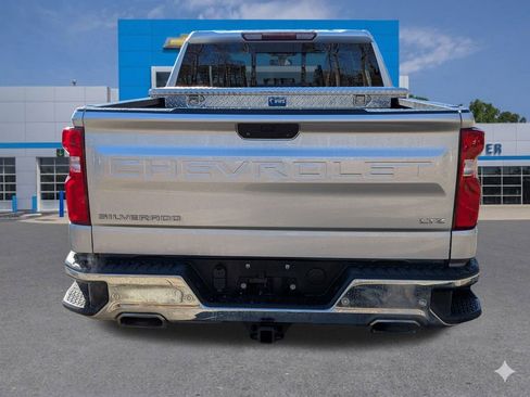 Used 2021 Chevrolet Silverado 1500 LTZ w/ Safety Package II image 5