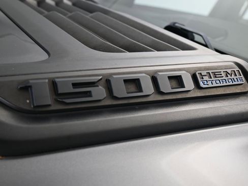 Used 2022 RAM 1500 Laramie image 31