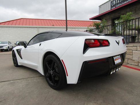 Used 2015 Chevrolet Corvette Stingray Coupe w/ 2LT Preferred Equipment Group RWD image 4