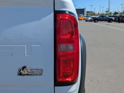 Certified 2021 Chevrolet Colorado ZR2 w/ Colorado ZR2 Bison Edition image 47