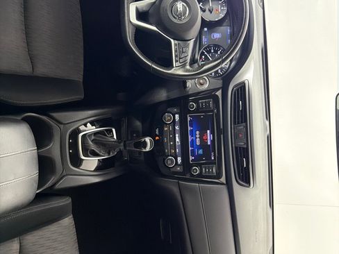 Used 2018 Nissan Rogue SV FWD image 26