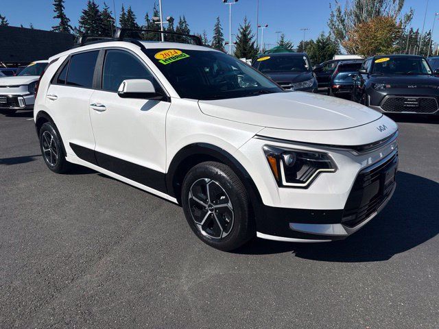 Certified 2024 Kia Niro FWD image 3