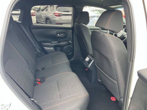 Certified 2024 Honda HR-V Sport image 30