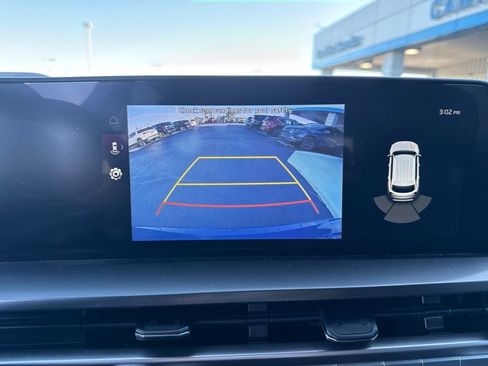 Used 2025 Kia Telluride S image 25