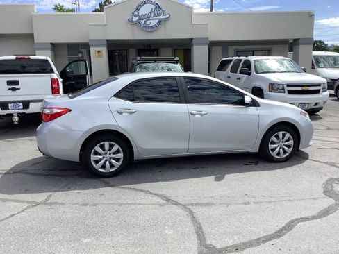 Used 2016 Toyota Corolla LE FWD image 15