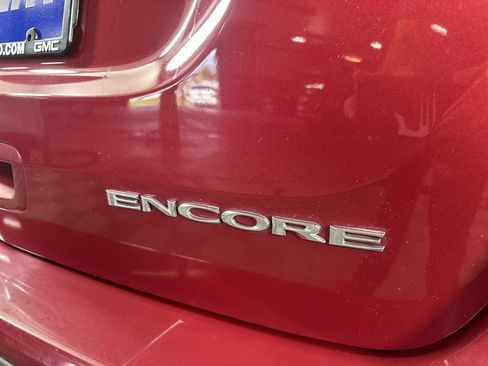 Used 2019 Buick Encore Preferred FWD image 32