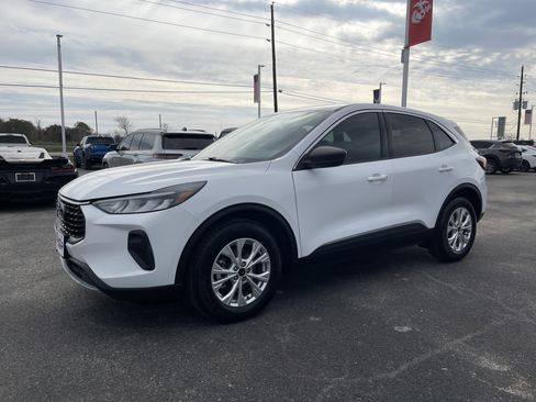 Used 2024 Ford Escape Active image 7