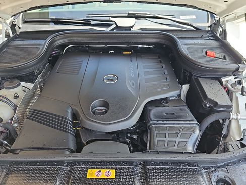Used 2026 Mercedes-Benz GLE 450 4MATIC image 33