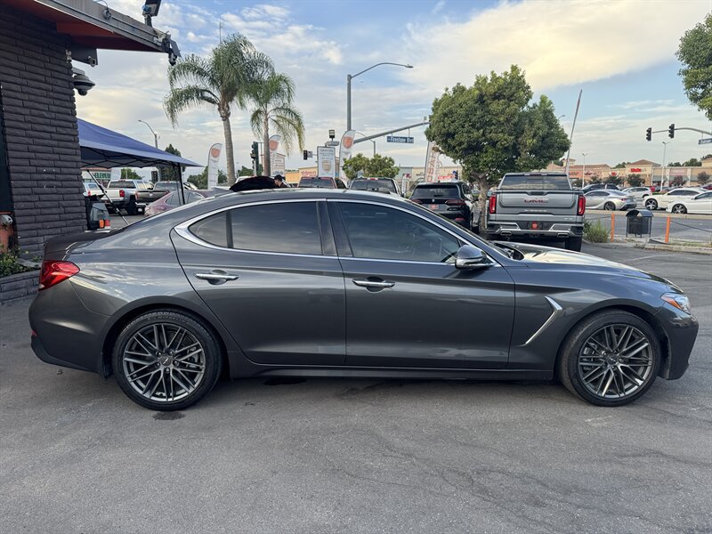 Used 2019 Genesis G70 2.0T Advanced RWD image 17