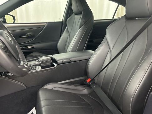 Used 2022 Lexus ES 350 F Sport image 9
