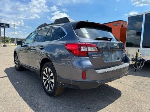 Used 2016 Subaru Outback 2.5i Limited AWD/4WD image 5