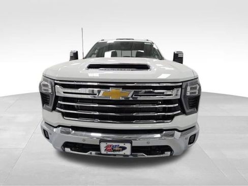 New 2026 Chevrolet Silverado 2500 LTZ w/ LTZ Plus Package image 8