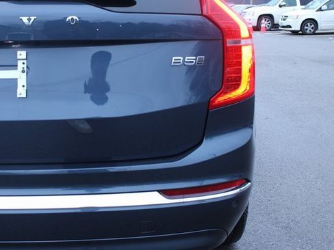 Used 2025 Volvo XC90 B5 Core image 40