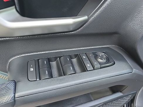 Used 2024 Toyota Tacoma 4x4 Double Cab Hybrid image 17