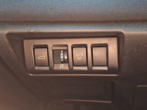 Certified 2024 Subaru Outback Premium AWD/4WD image 23
