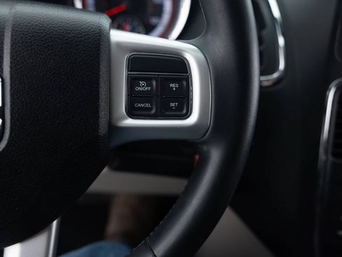 Used 2016 Dodge Grand Caravan SE w/ Quick Order Package 29E SE FWD image 38