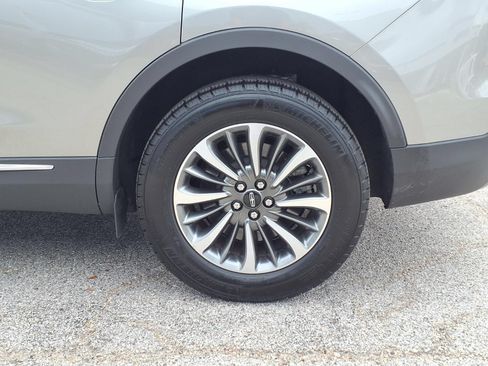 Used 2023 Lincoln Nautilus AWD image 25
