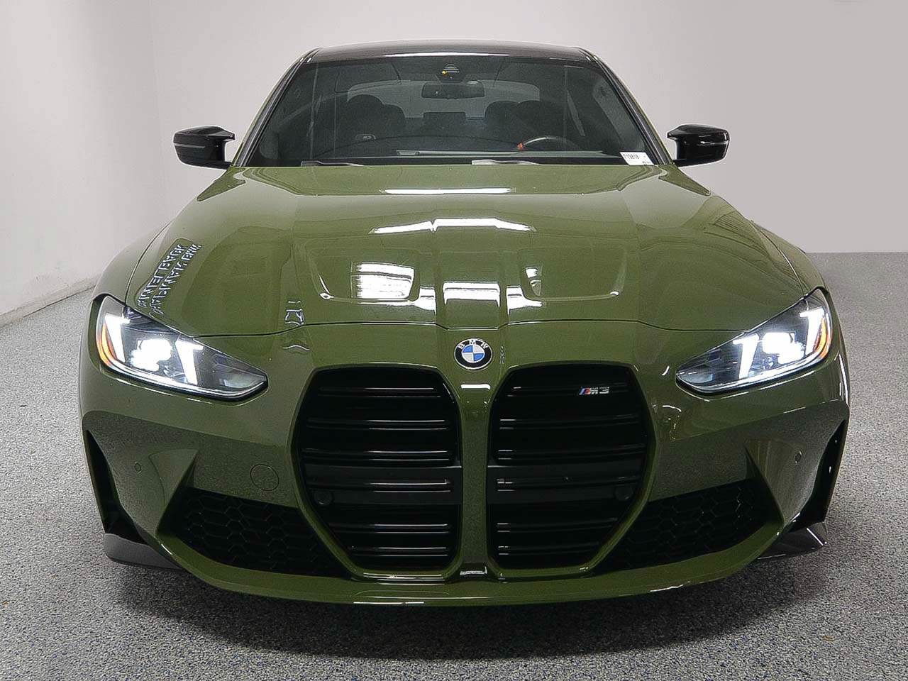 Used 2025 BMW M3 RWD image 2