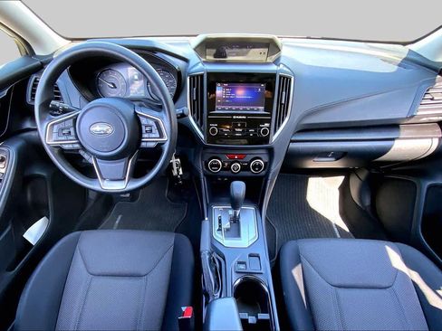 Used 2021 Subaru Crosstrek 2.0i AWD/4WD image 16