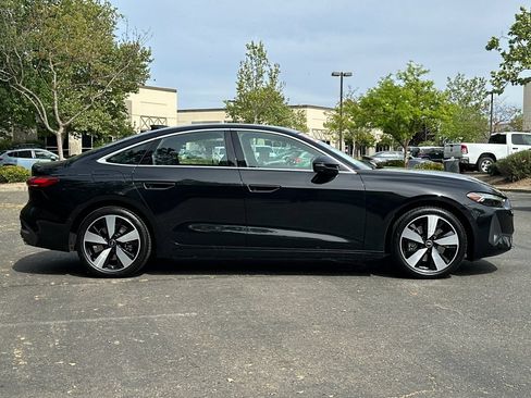 Used 2025 Audi A5 2.0T Premium w/ Premium Plus AWD/4WD image 4