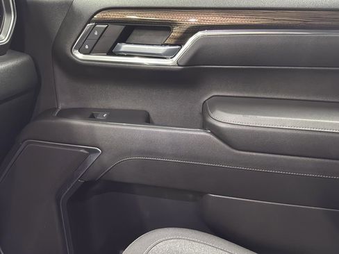 Used 2022 Chevrolet Silverado 1500 LT Trail Boss image 24