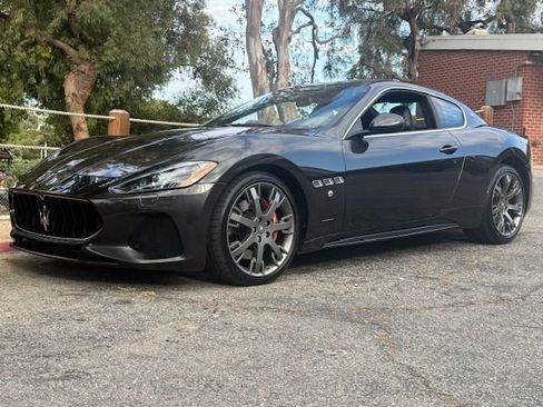 Used 2018 Maserati GranTurismo Sport RWD image 14