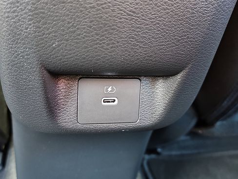 Certified 2025 Nissan Versa SV w/ Trunk Package image 11