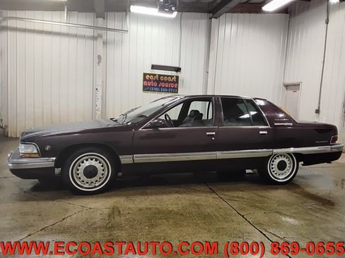 Used 1995 Buick Roadmaster Sedan RWD image 5