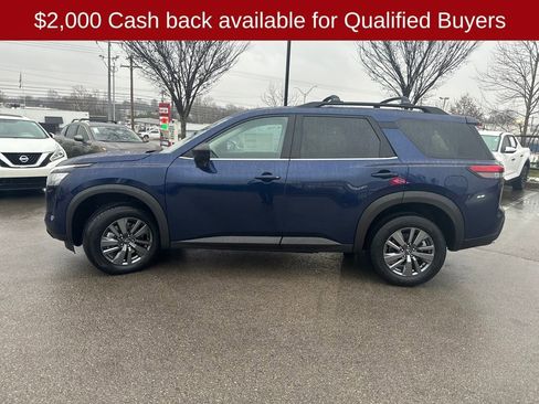 New 2026 Nissan Pathfinder SV image 4