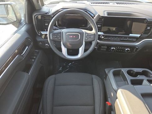 New 2026 GMC Sierra 1500 Elevation image 29