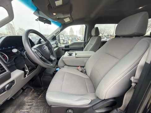 Used 2019 Ford F250 XL w/ STX Appearance Package image 6