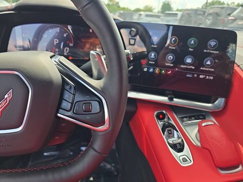 Used 2020 Chevrolet Corvette Stingray Preferred Cpe w/ 2LT Preferred Equipment Group RWD image 16