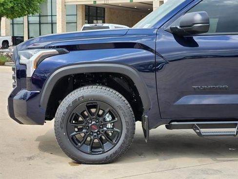 New 2025 Toyota Tundra SR5 image 6