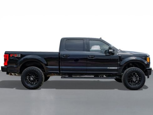 Used 2019 Ford F250 Lariat w/ Lariat Ultimate Package image 6