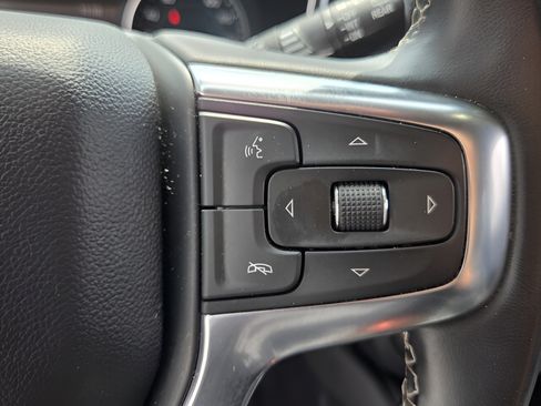 Used 2024 Chevrolet Blazer LT FWD image 25