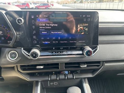 Used 2024 Chevrolet Colorado Trail Boss w/ Advanced Trailering Package image 20