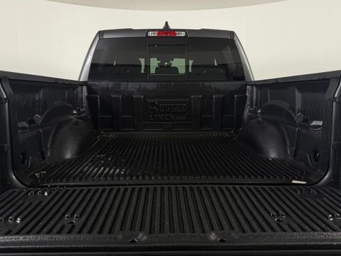 Used 2021 RAM 1500 Big Horn AWD/4WD image 11