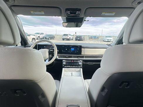 Used 2024 Hyundai Santa Fe Limited FWD image 29