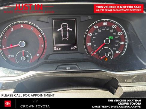 Used 2019 Volkswagen Jetta R-Line FWD image 10