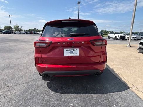 Certified 2024 Ford Escape ST-Line w/ Tech Pack #1 FWD image 6