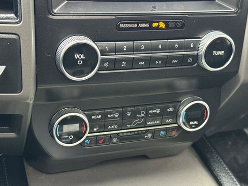 Used 2020 Ford Expedition XLT w/ Equipment Group 202A image 21