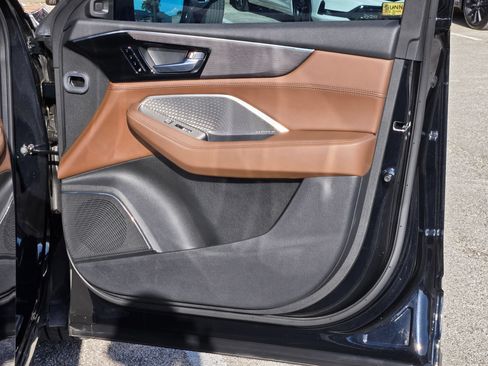 Used 2024 Acura MDX SH-AWD w/ Advance Package image 29