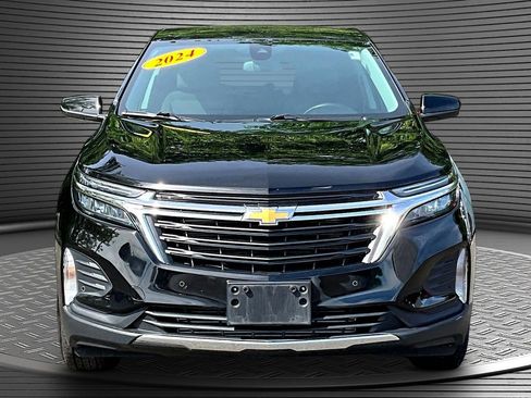 Used 2024 Chevrolet Equinox LT AWD/4WD image 2