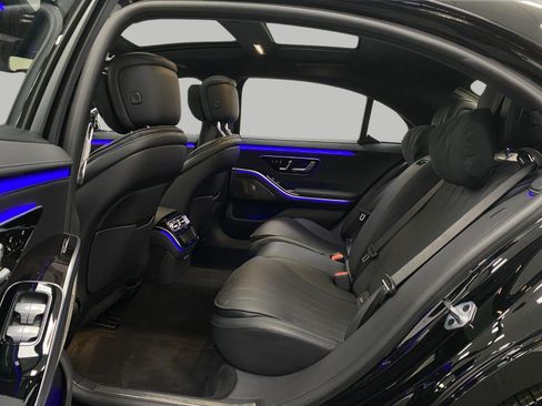 Certified 2023 Mercedes-Benz S 500 4MATIC image 28