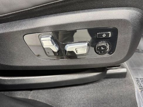 Used 2022 BMW X7 xDrive40i AWD/4WD image 19