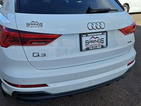 Used 2024 Audi Q3 2.0T Premium image 21